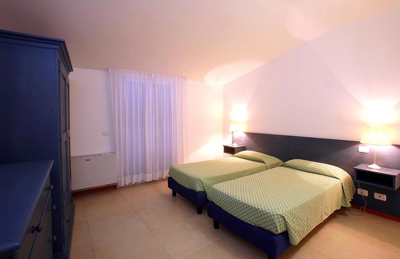 Residence Borgo San Sebastiano Берджеджі Номер фото
