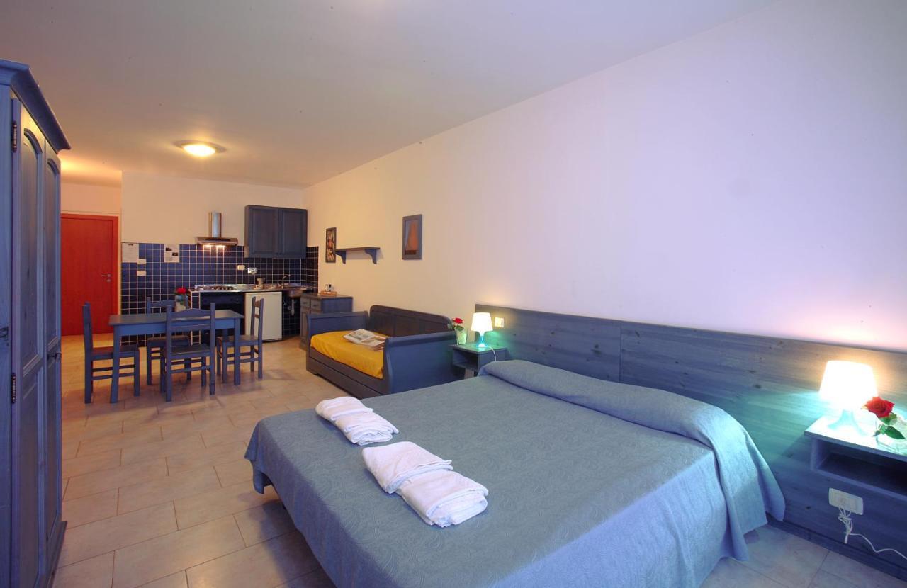 Residence Borgo San Sebastiano Берджеджі Номер фото